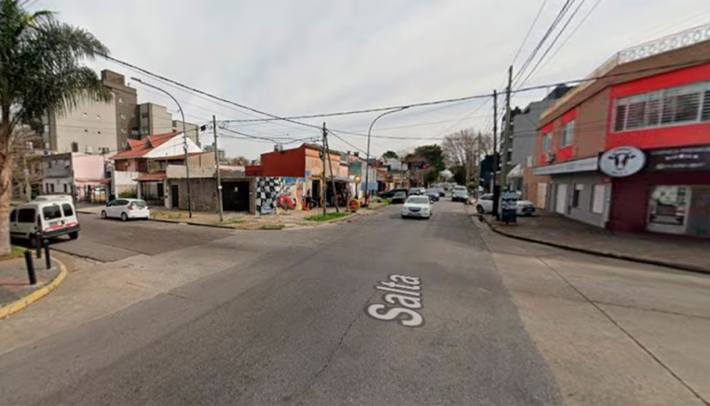 Hieren a una mujer policía tras un enfrentamiento