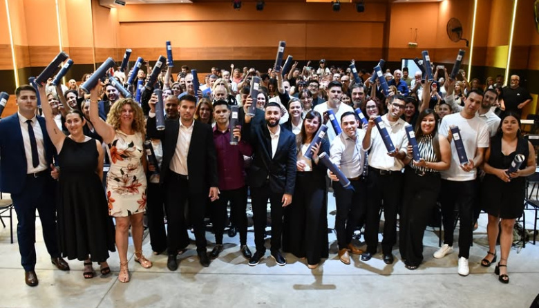 La UNDAV realizó el último Acto de Colación de 2025