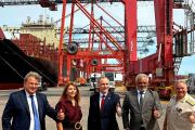 Mónica Litza visitó  la terminal de contenedores Exolgan